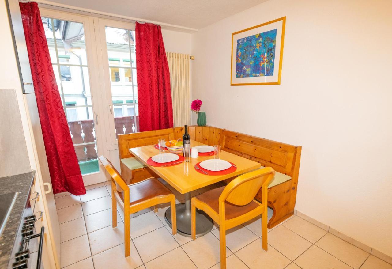 Waldeg 4 Historic House - Holiday Apartment Interlaken Bagian luar foto