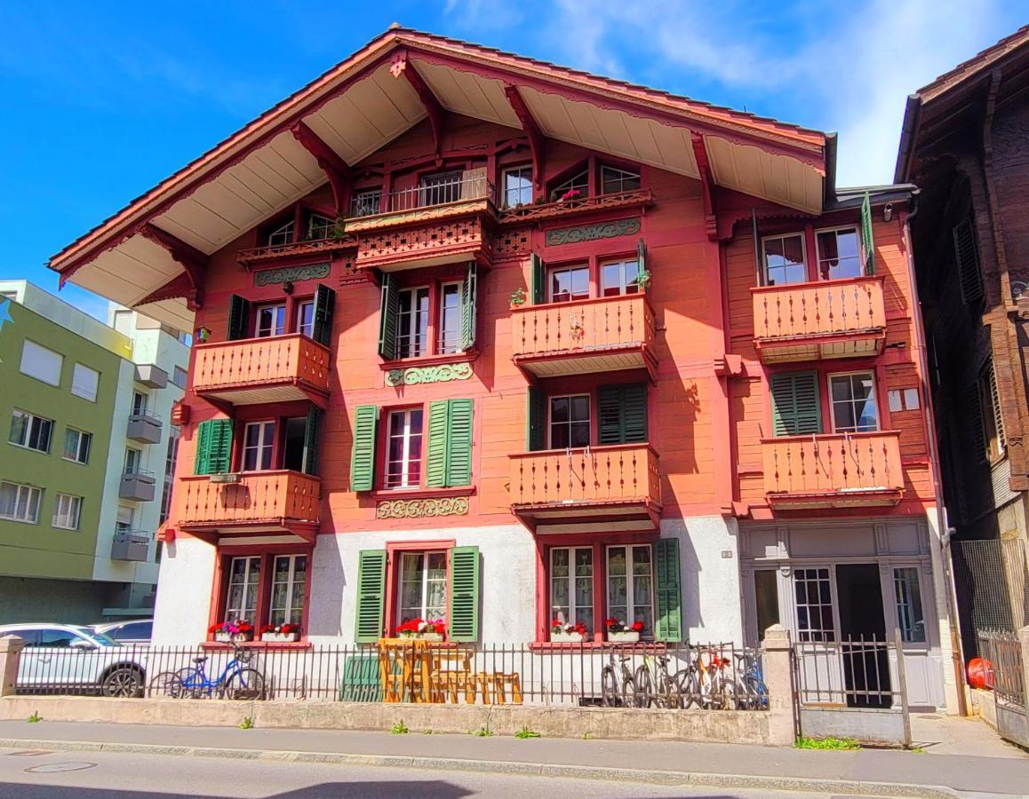 Waldeg 4 Historic House - Holiday Apartment Interlaken Bagian luar foto